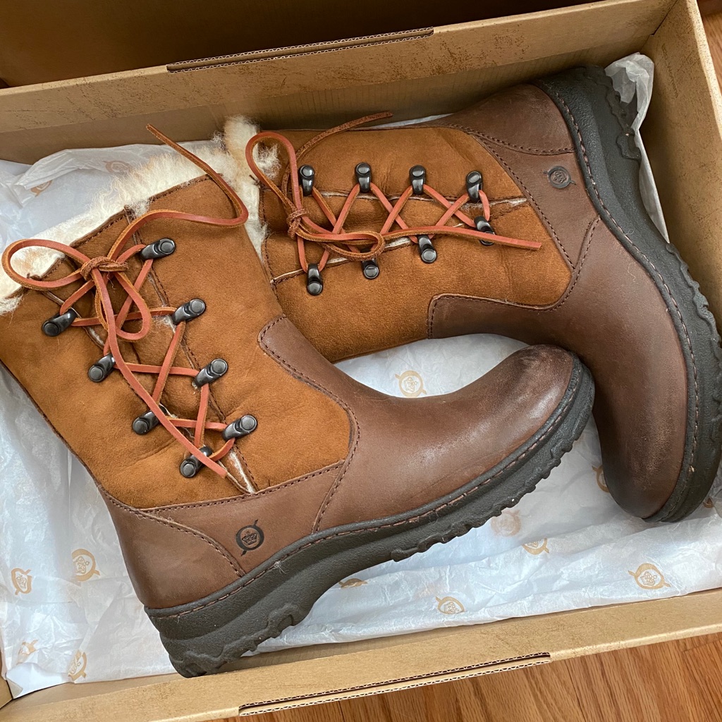 Born Canoe Shearling Boots